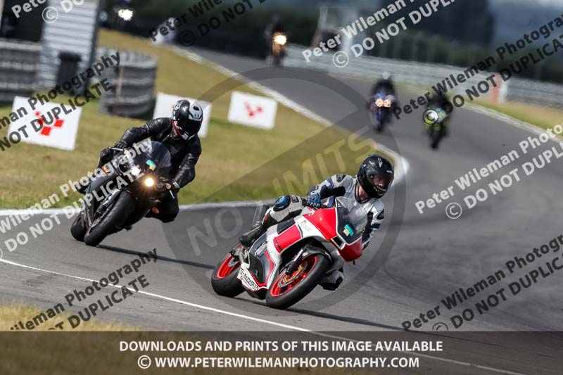 enduro digital images;event digital images;eventdigitalimages;no limits trackdays;peter wileman photography;racing digital images;snetterton;snetterton no limits trackday;snetterton photographs;snetterton trackday photographs;trackday digital images;trackday photos